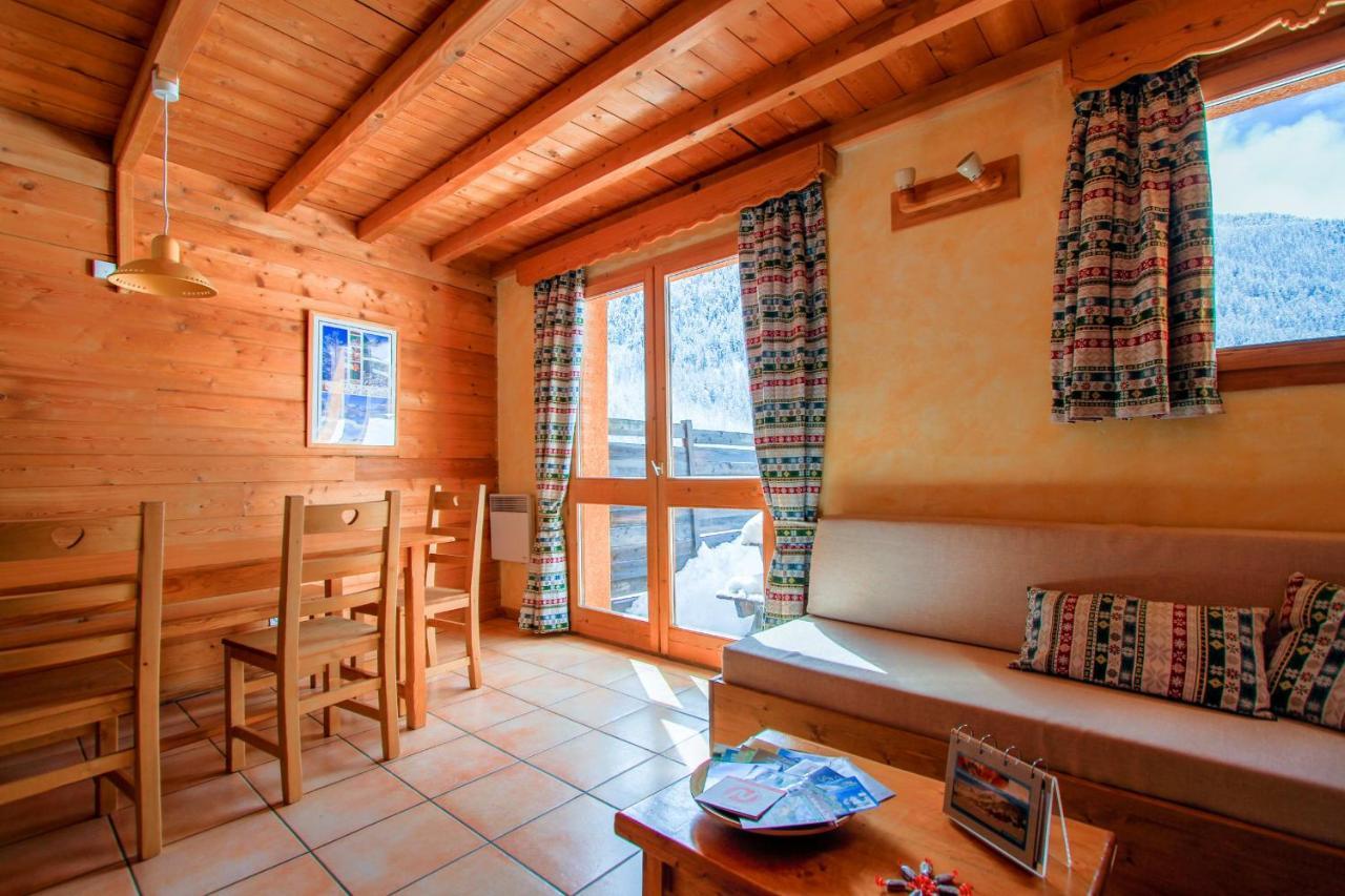 Le Gouroun Hameau Des Chazals Nevache Hautes Alpes المظهر الخارجي الصورة